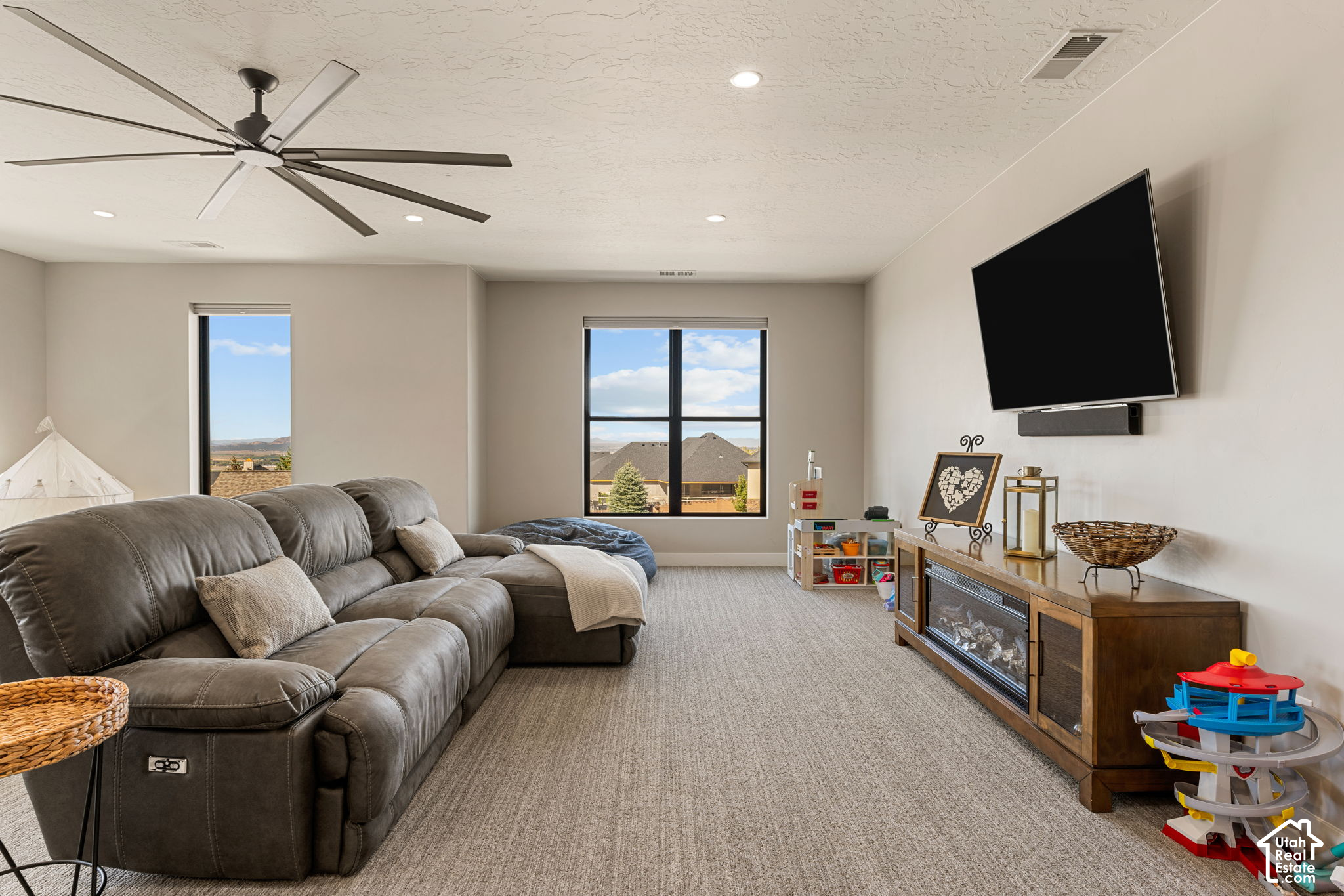 main property photo 72