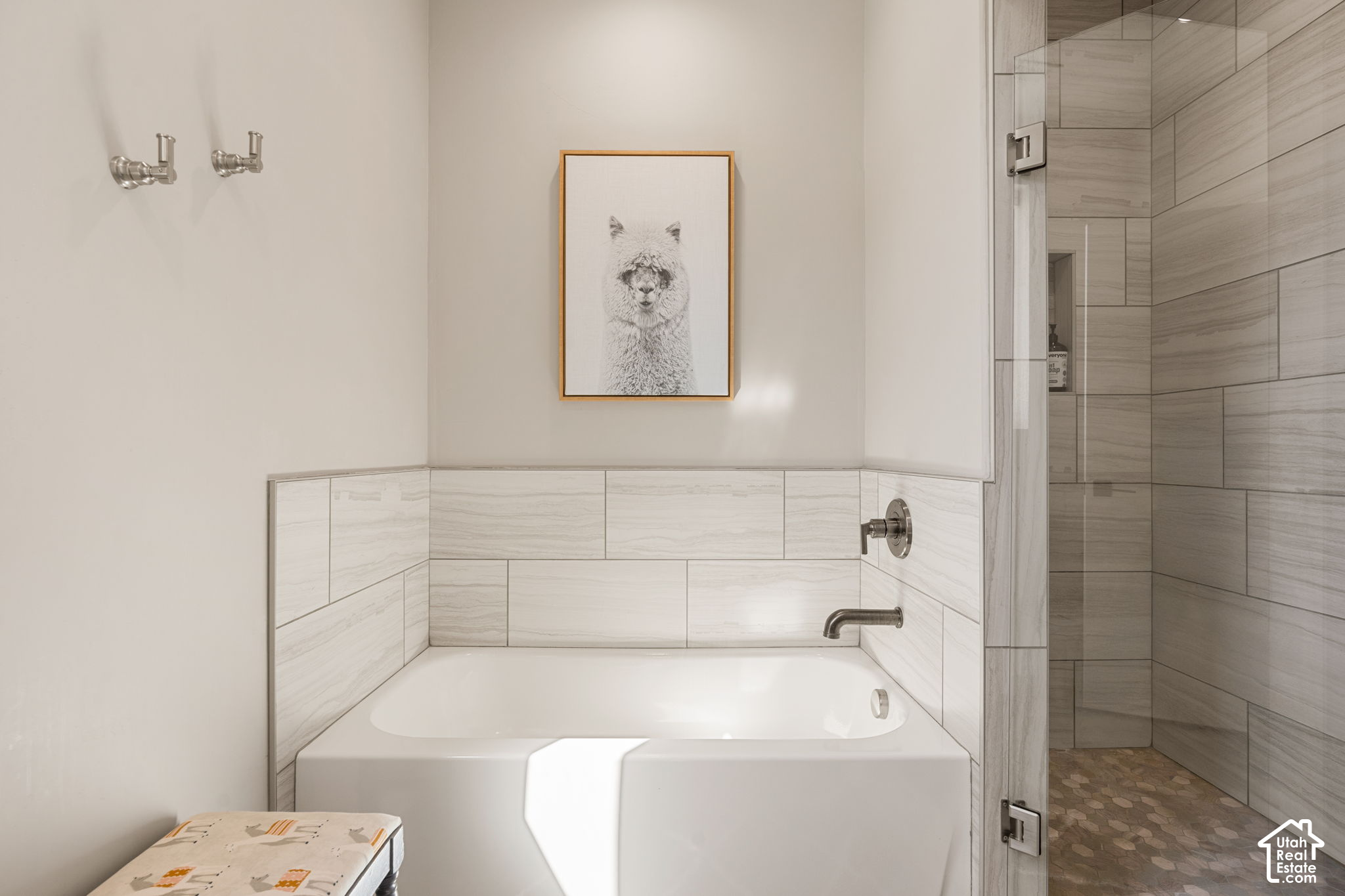 main property photo 85