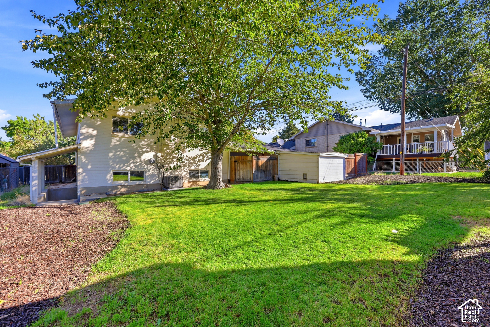 main property photo 24