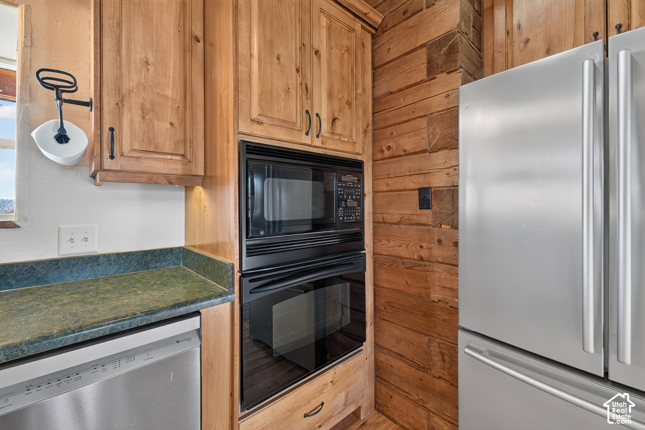 main property photo 19