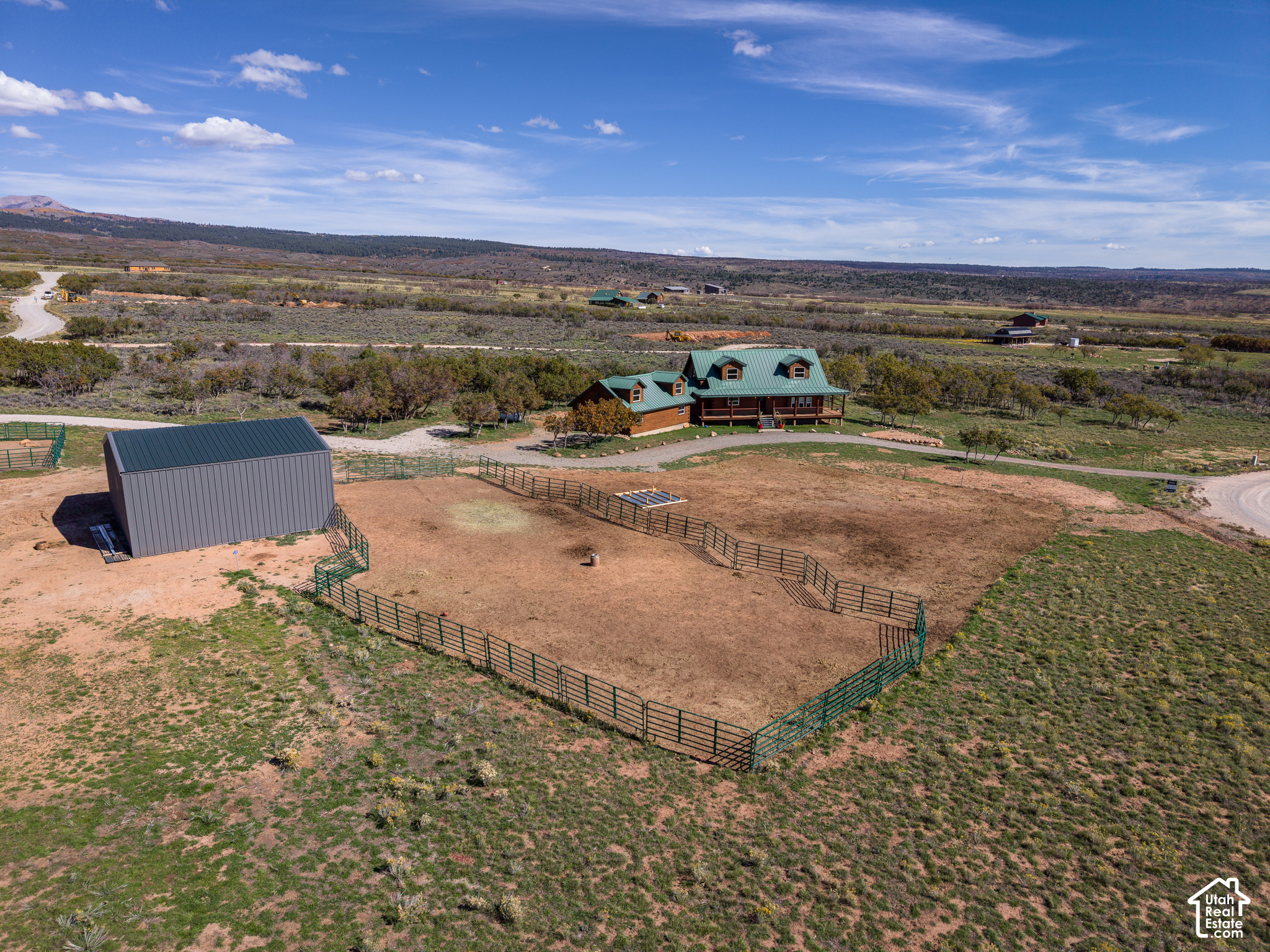 main property photo 23