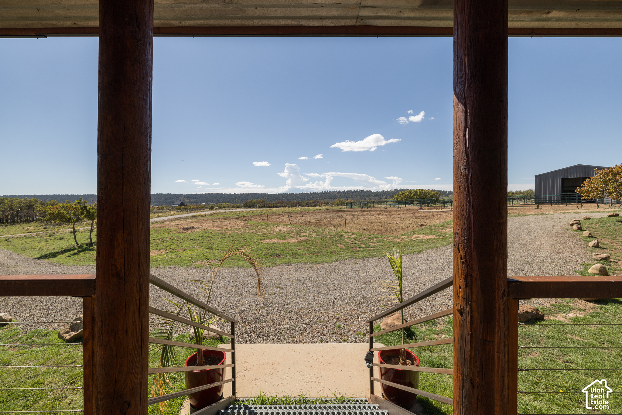 main property photo 38