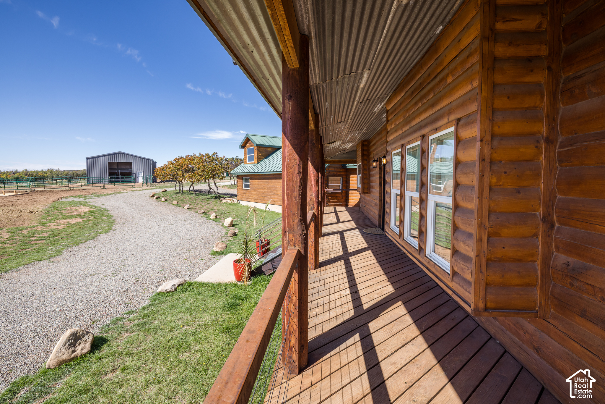 main property photo 39