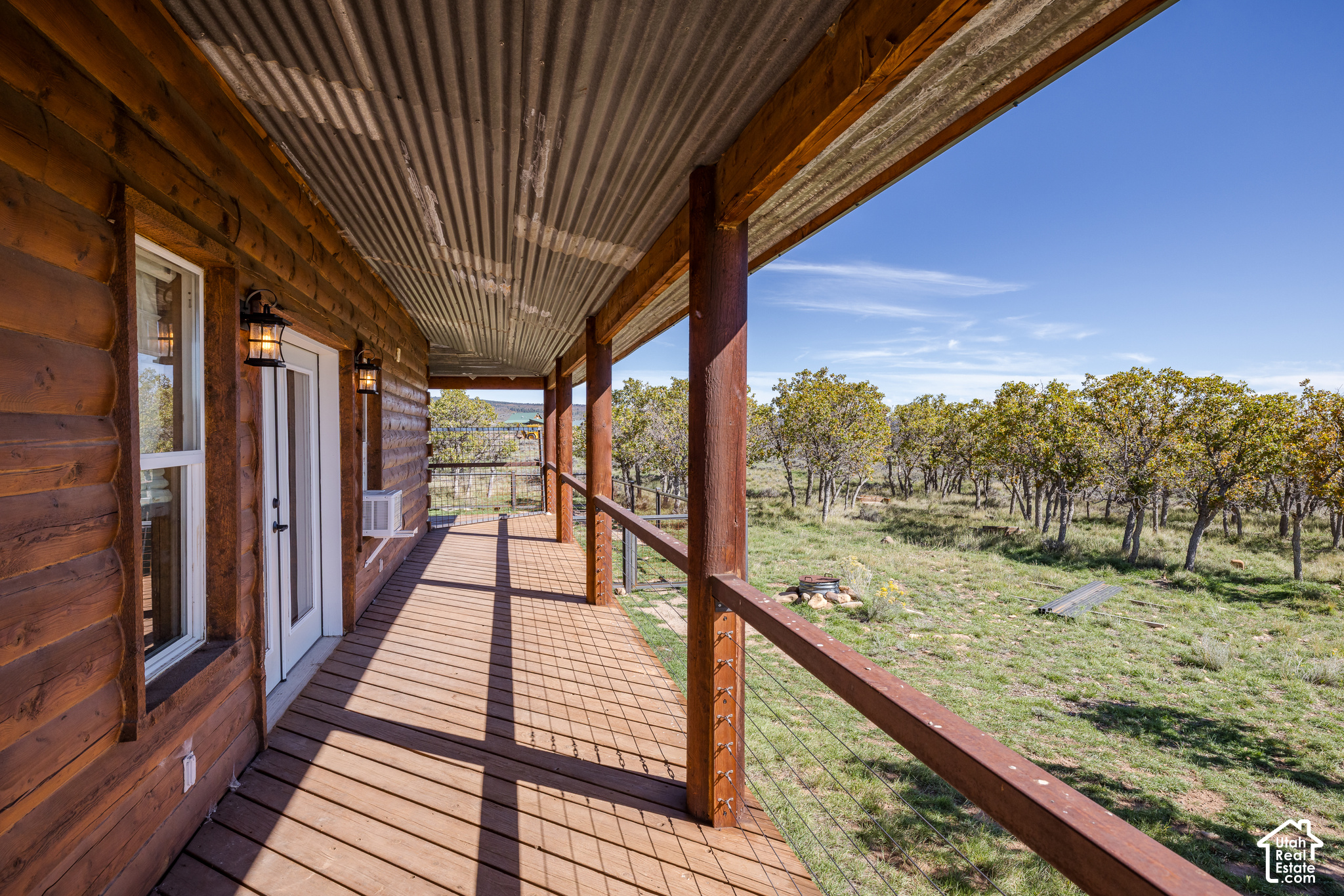 main property photo 40