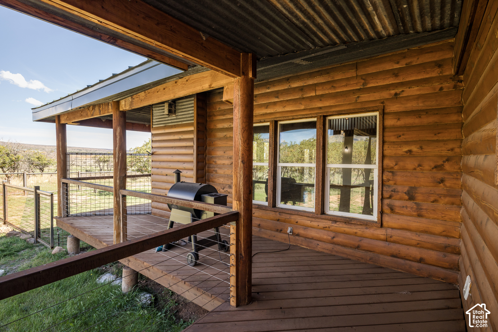 main property photo 5