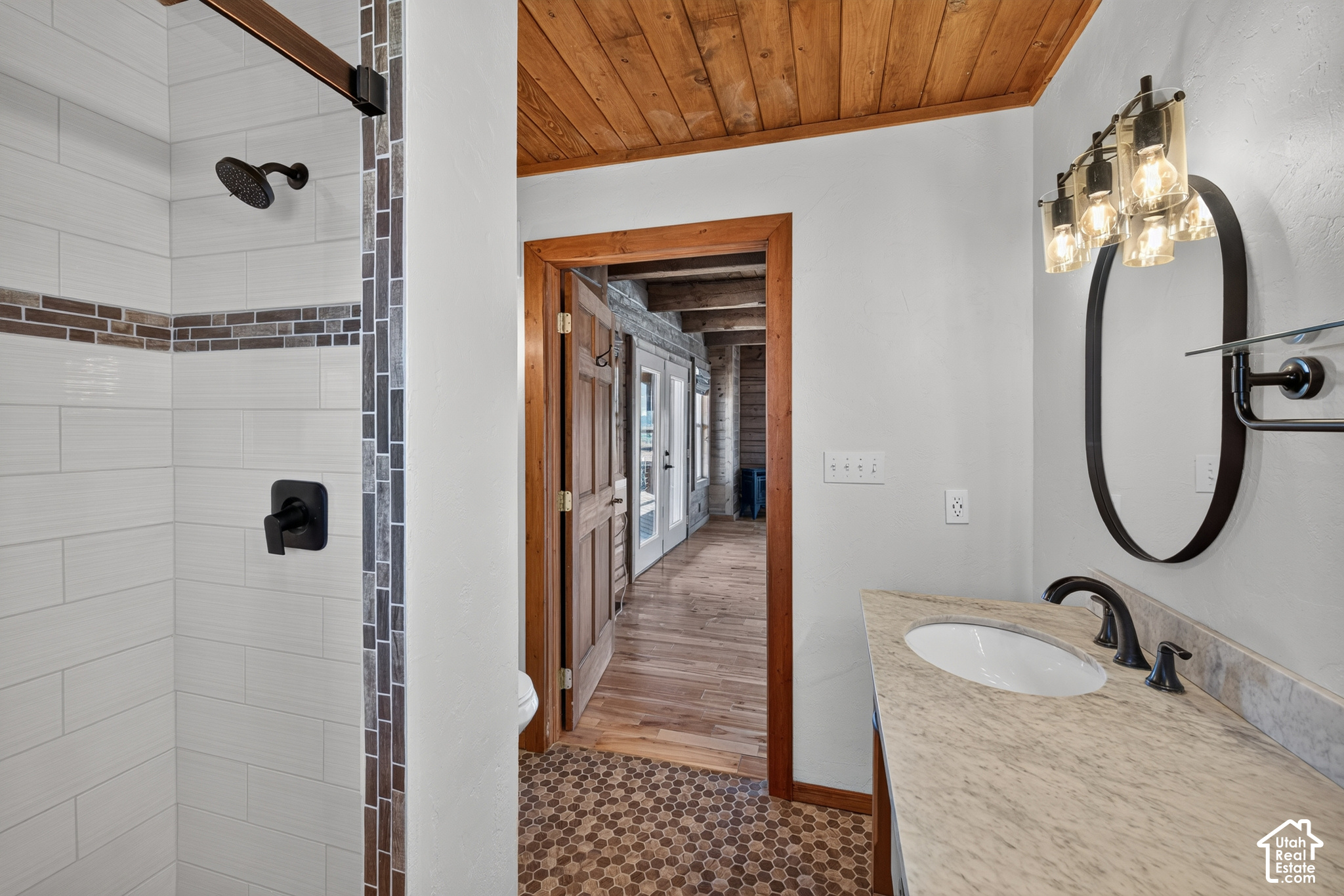 main property photo 69