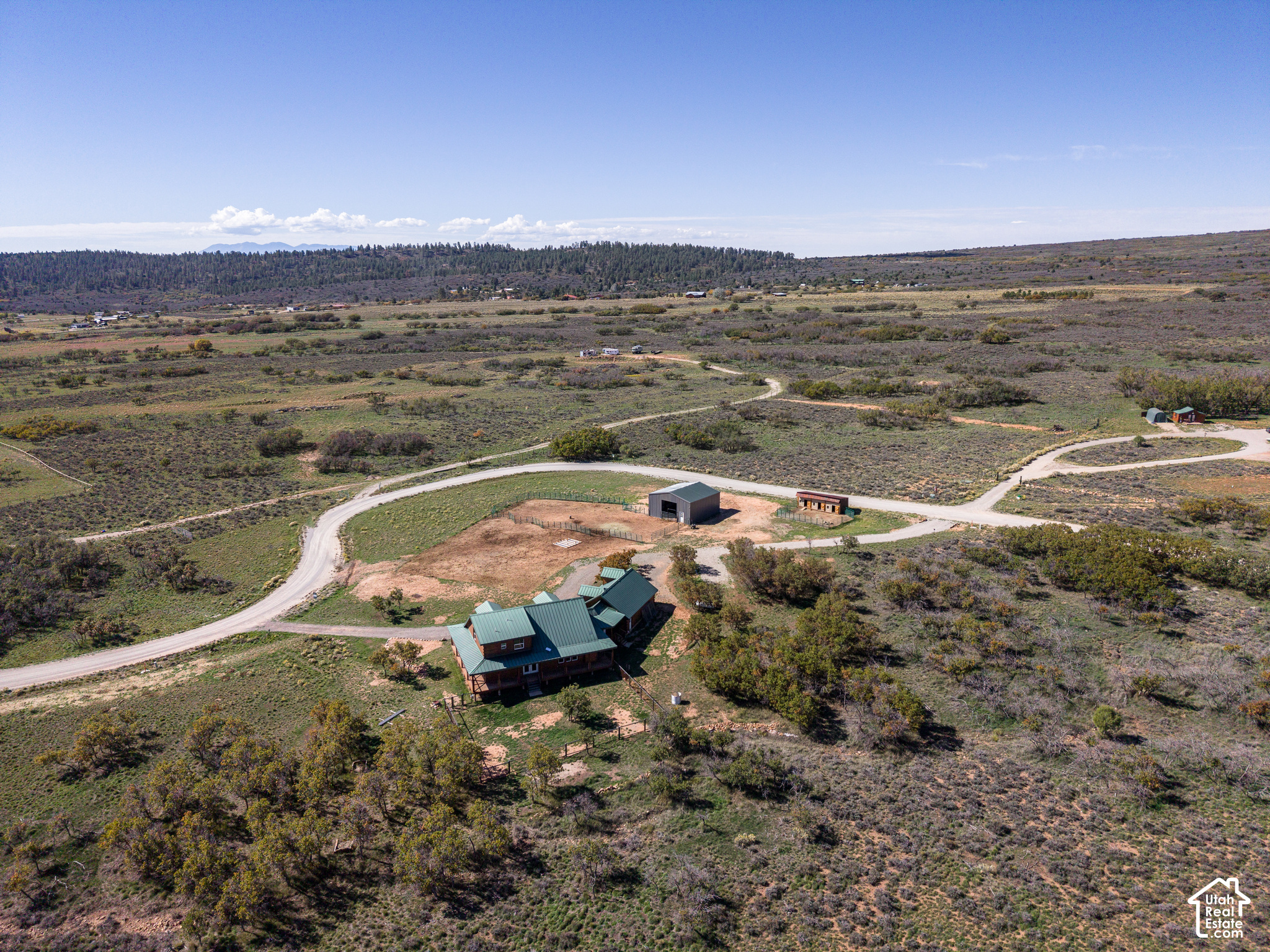 main property photo 9