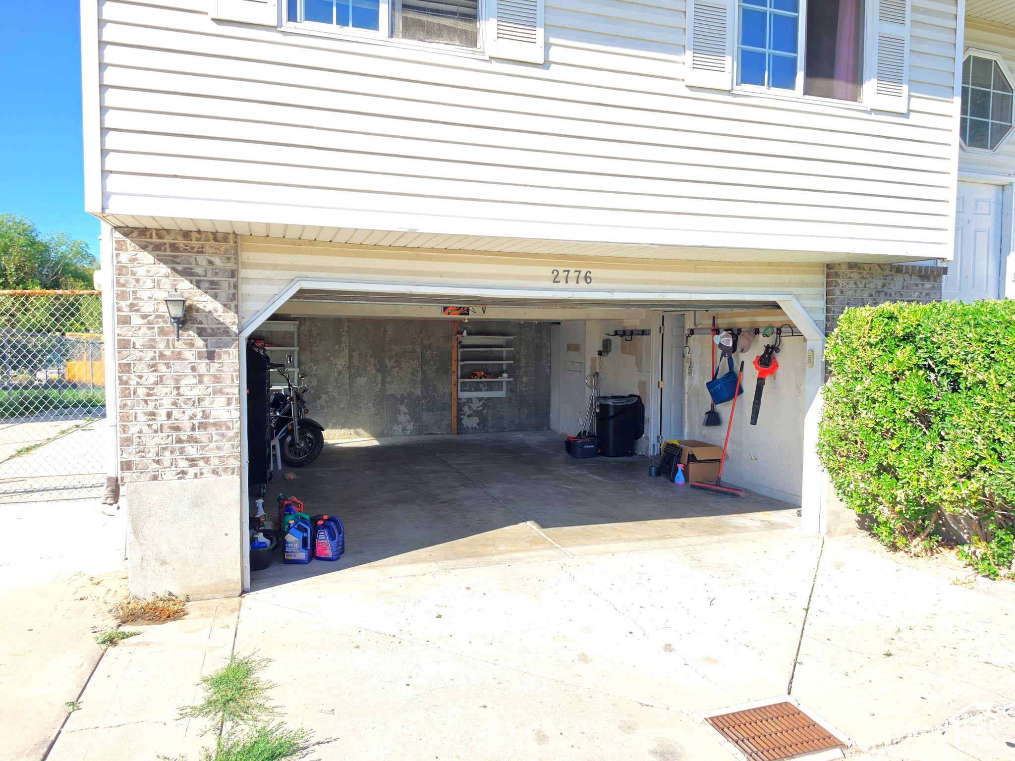 main property photo 19