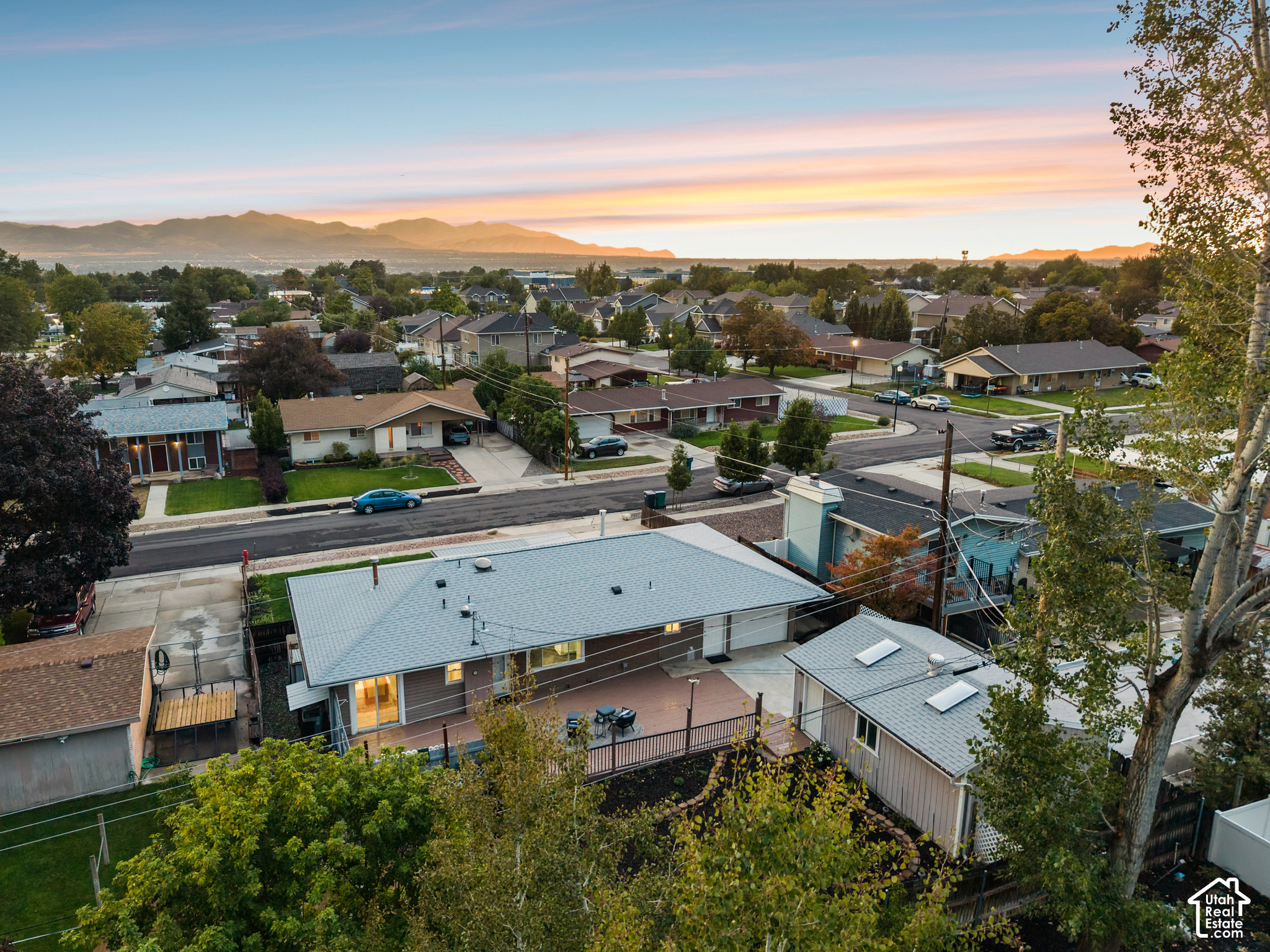 main property photo 50