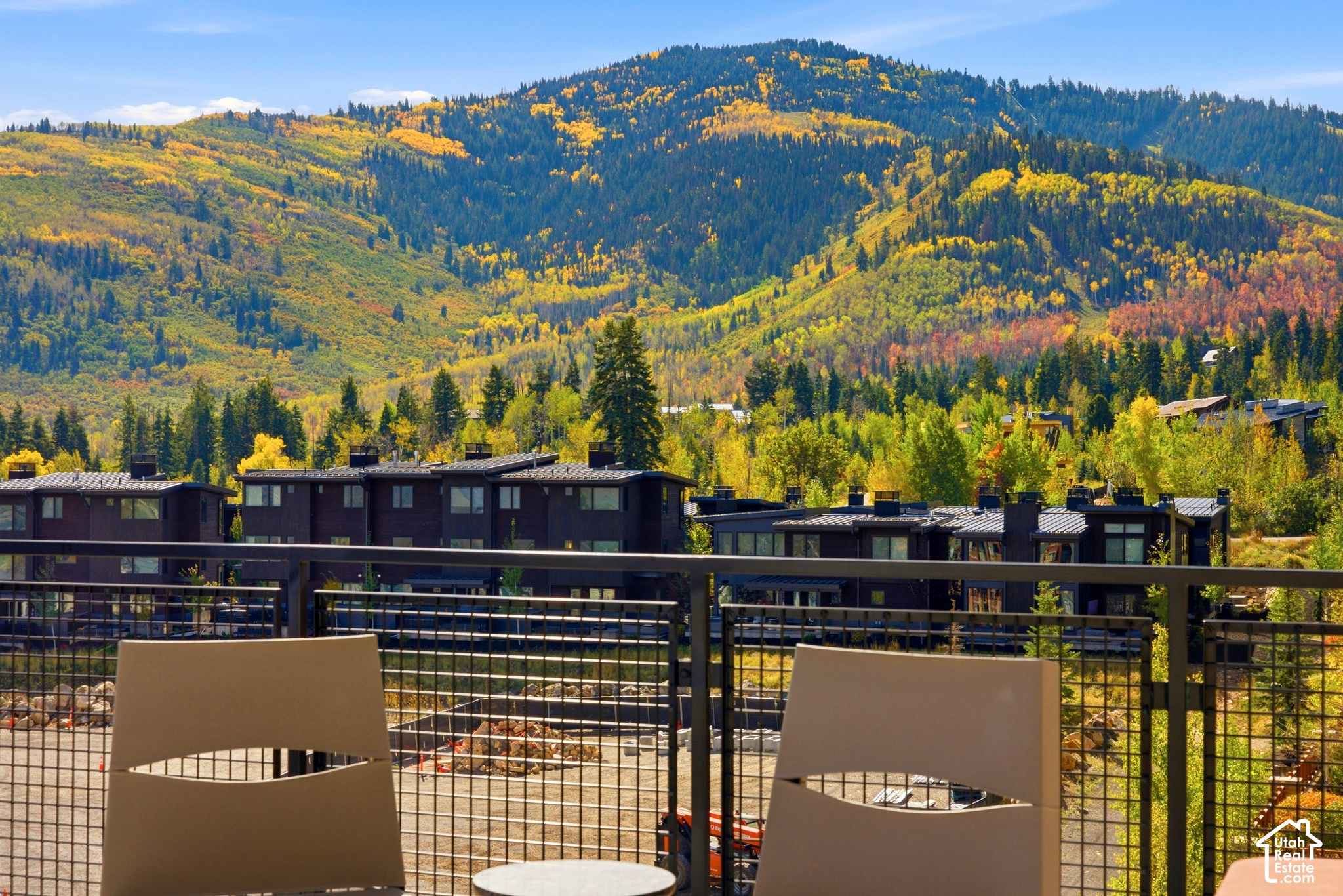 main property photo 41
