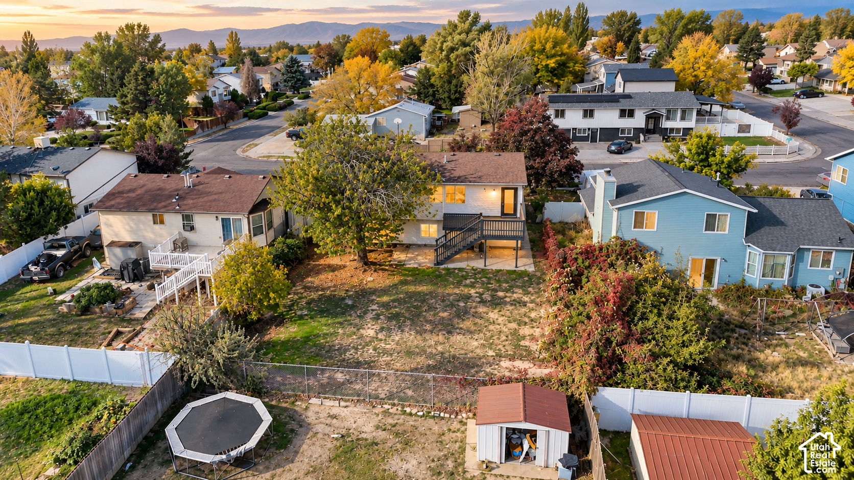 main property photo 18