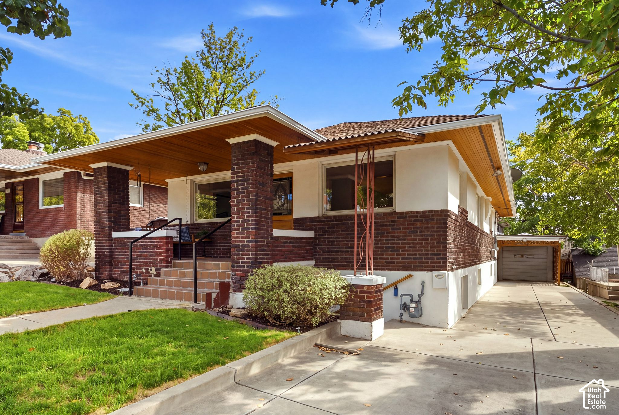 main property photo 44