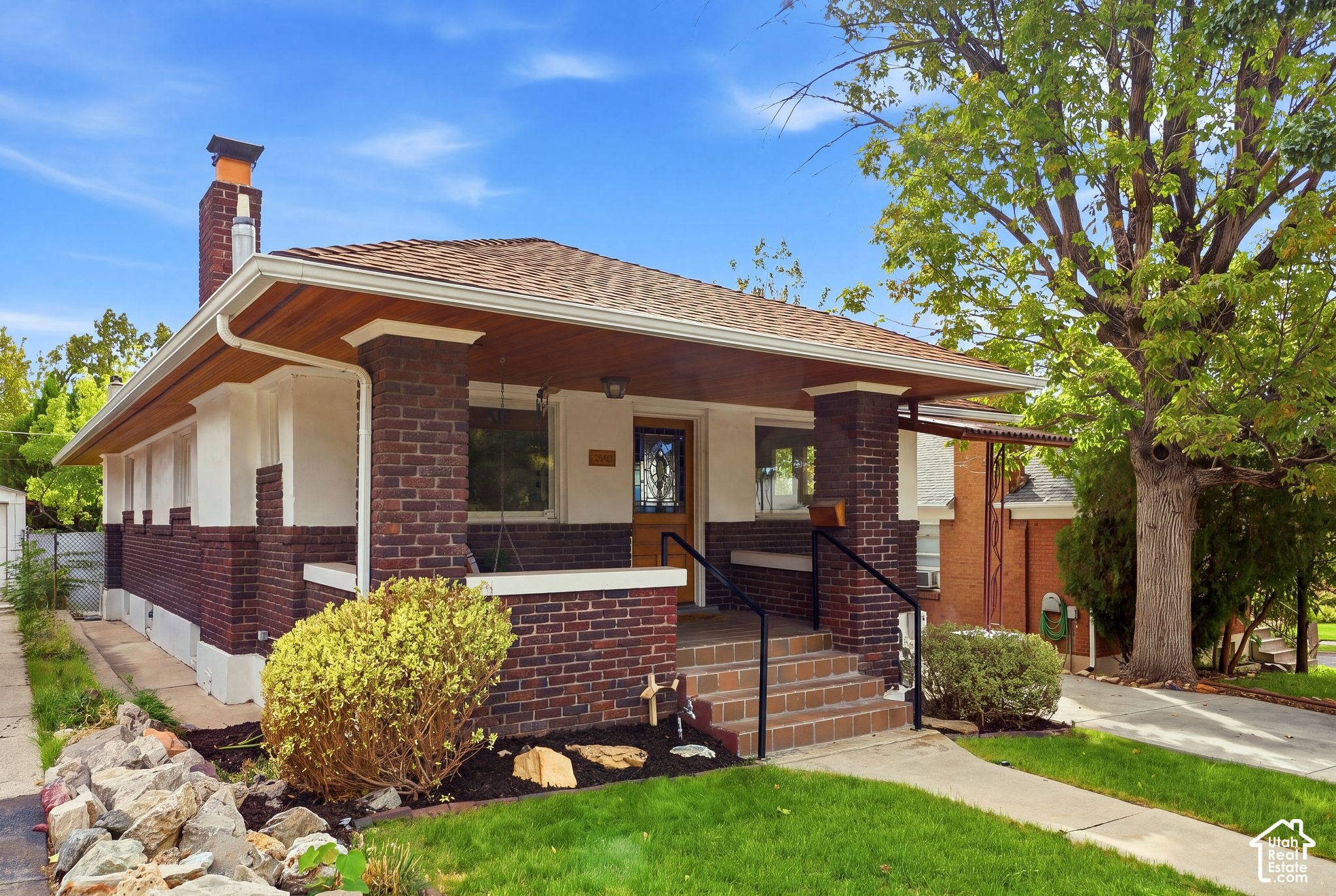 main property photo 45