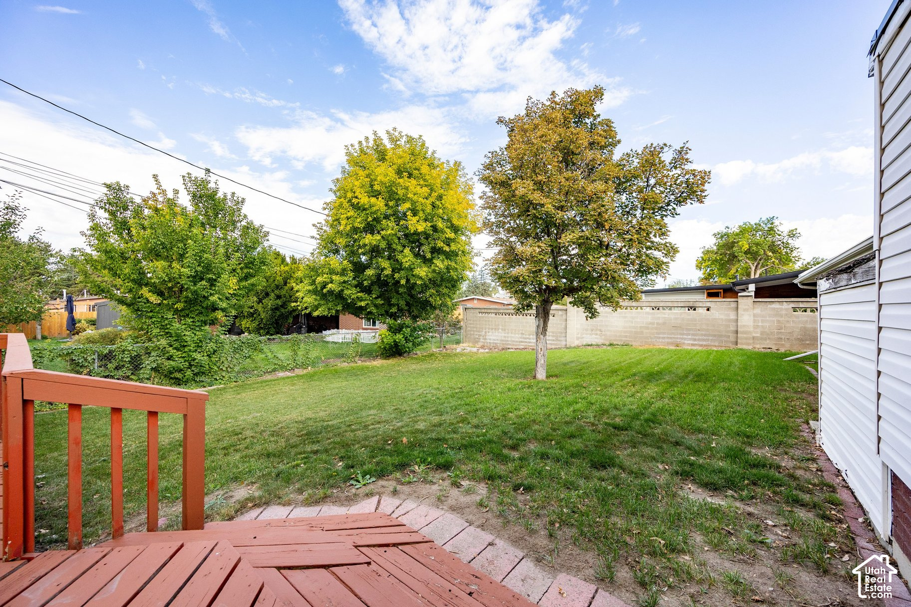 main property photo 12