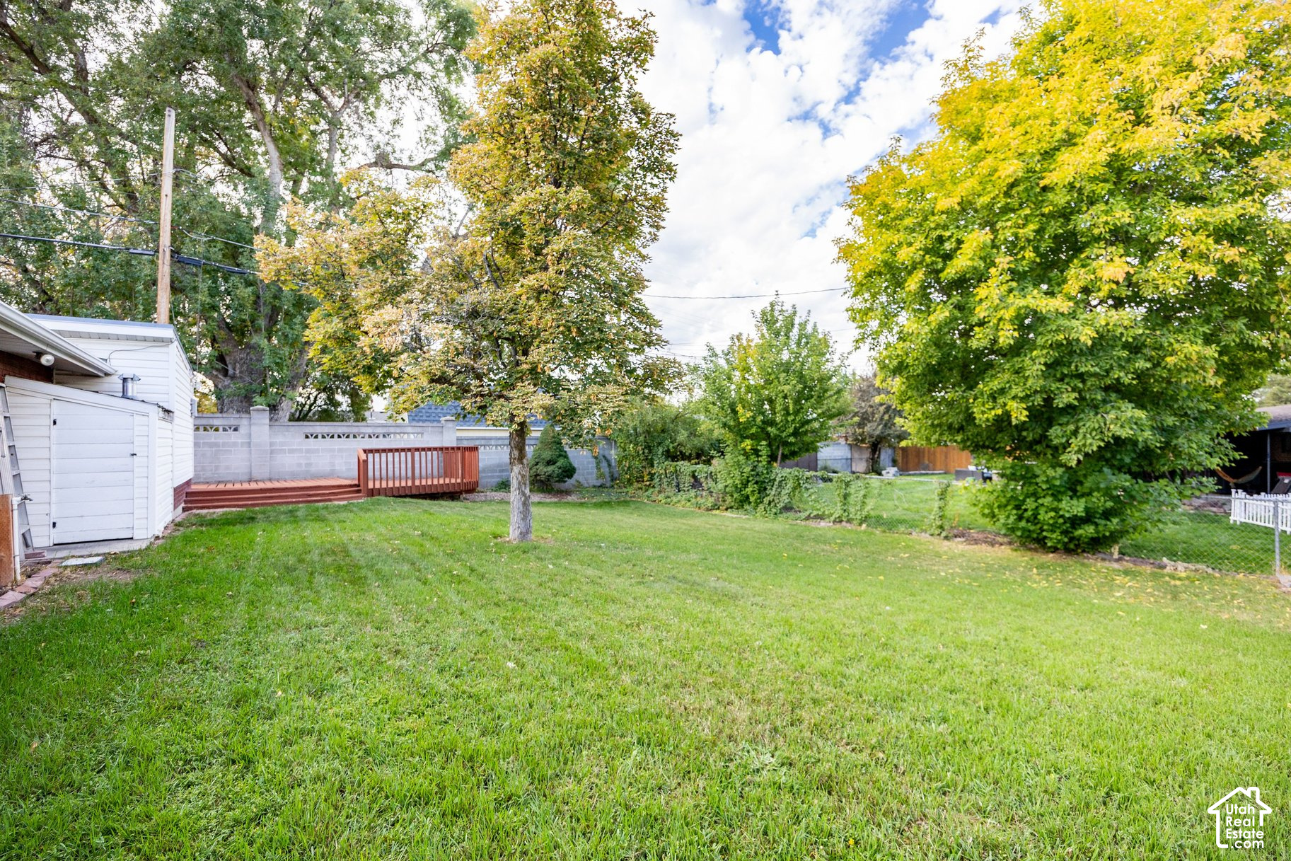 main property photo 13