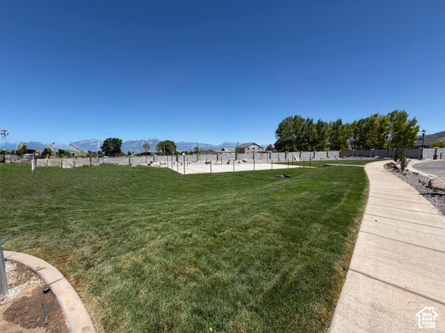 main property photo 17