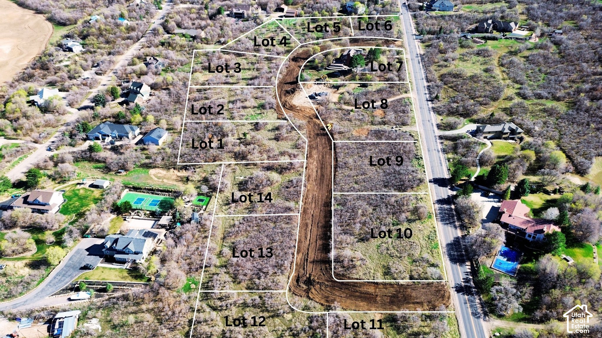 main property photo 11