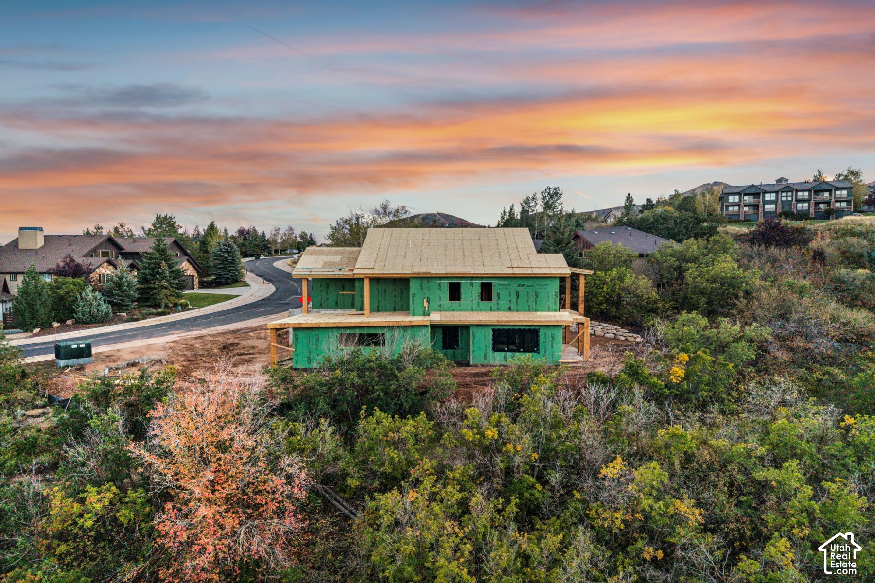 main property photo 24