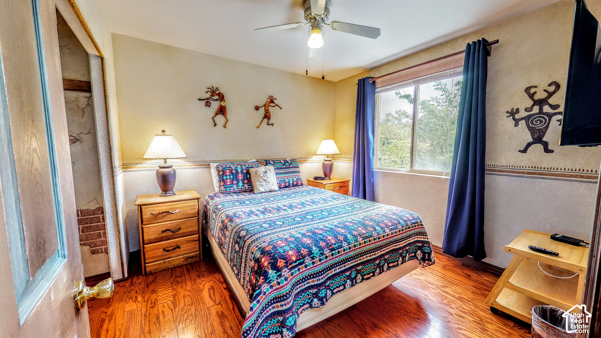 main property photo 13