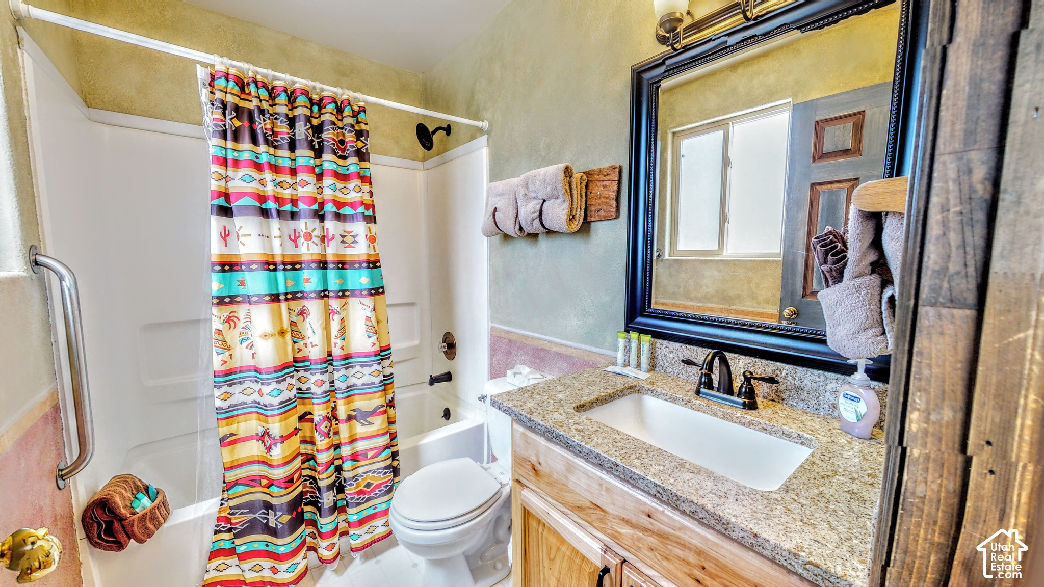 main property photo 15
