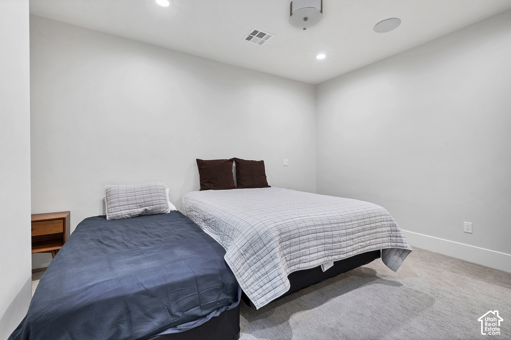 main property photo 66