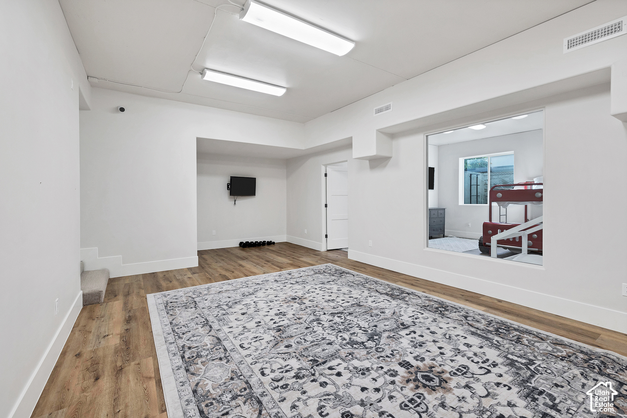 main property photo 76