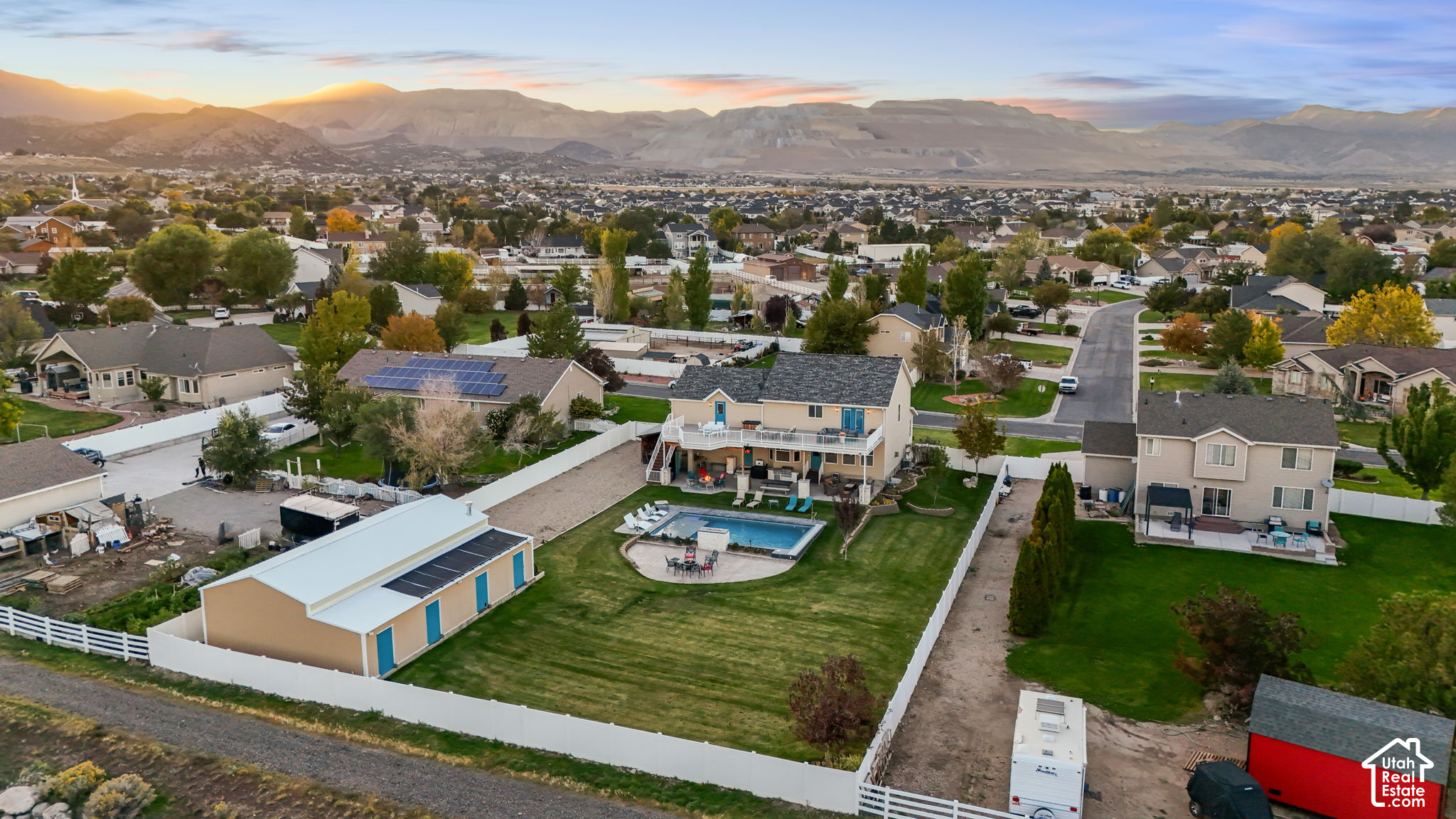 main property photo 54