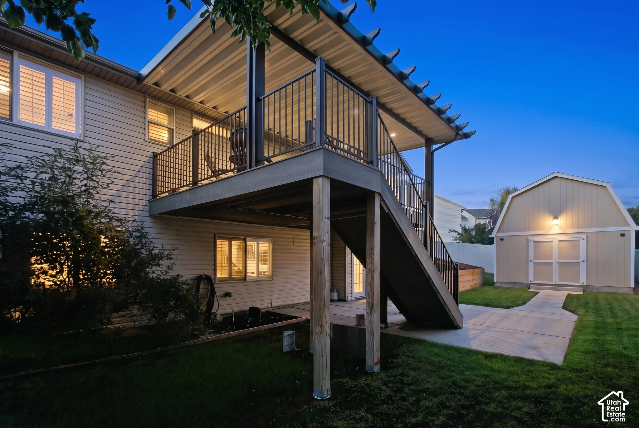 main property photo 29