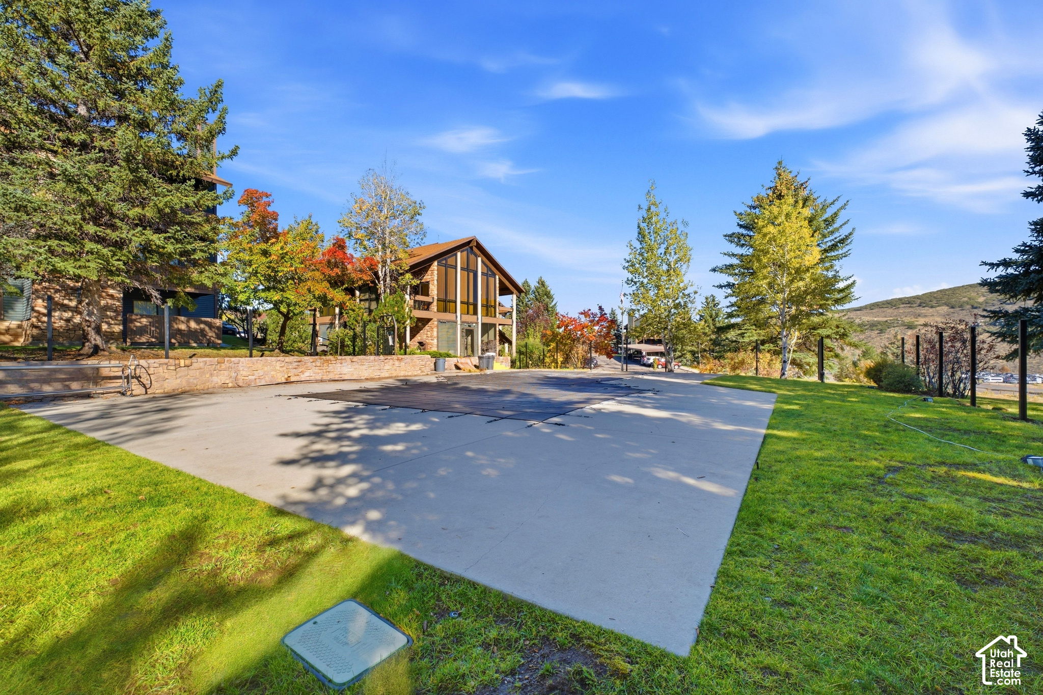 main property photo 21