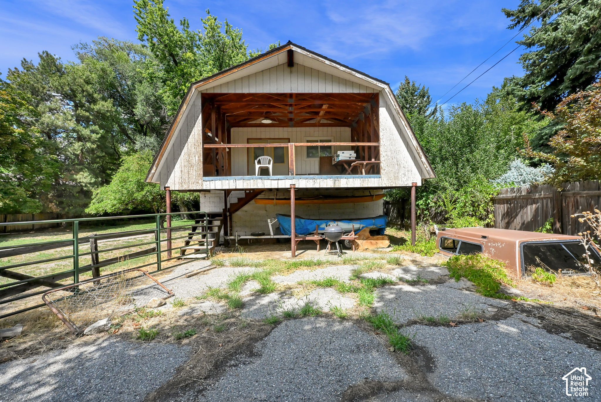 main property photo 24