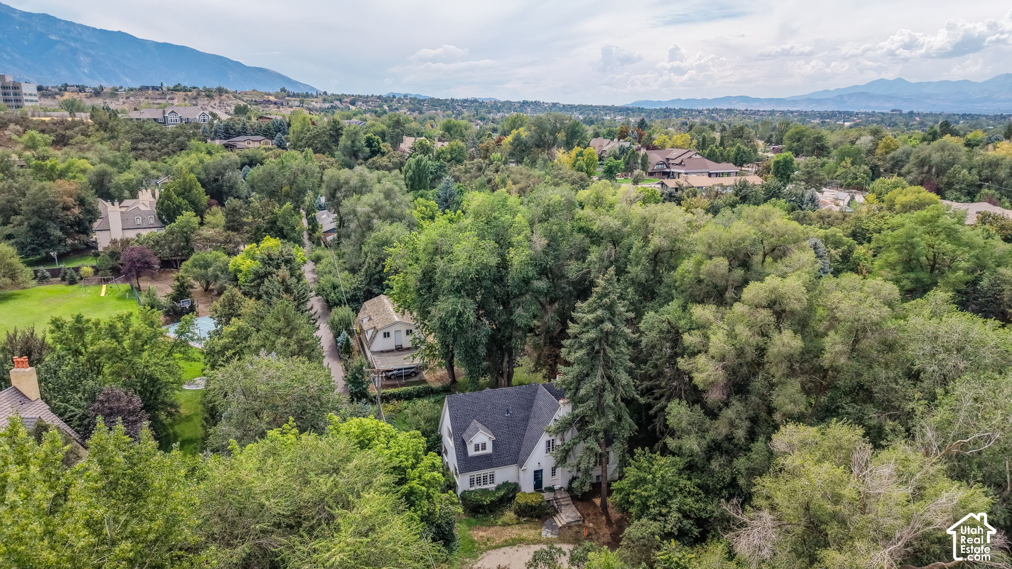 main property photo 47