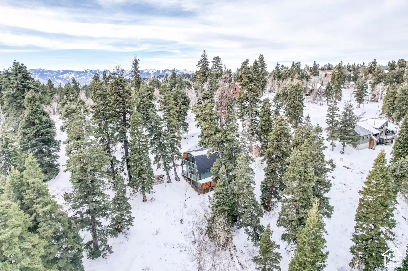 main property photo 27
