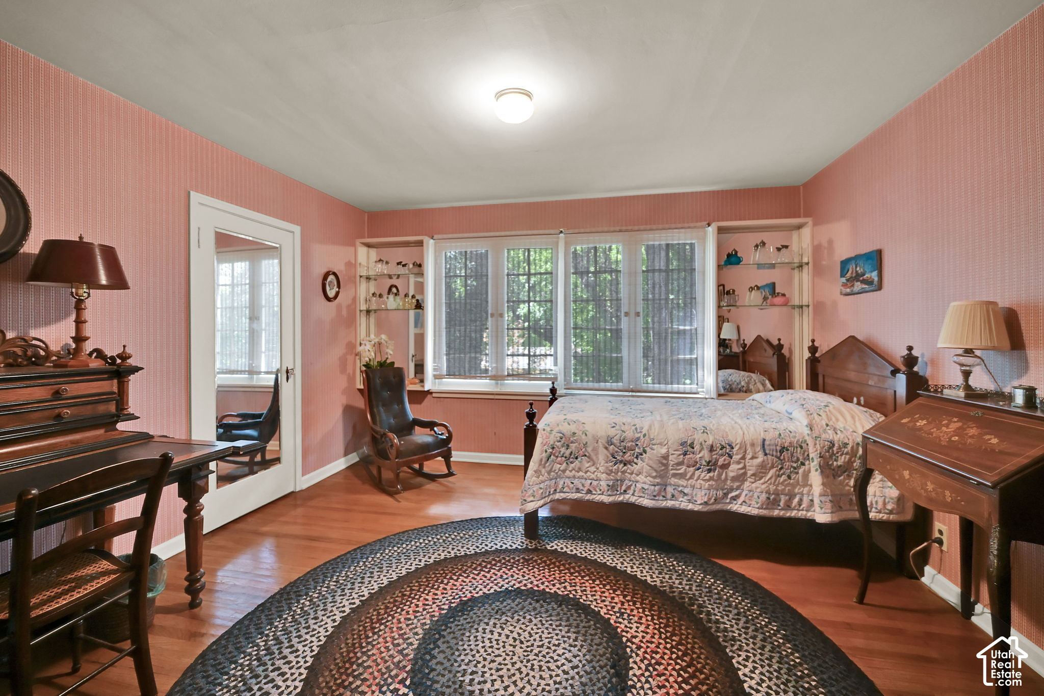 main property photo 48