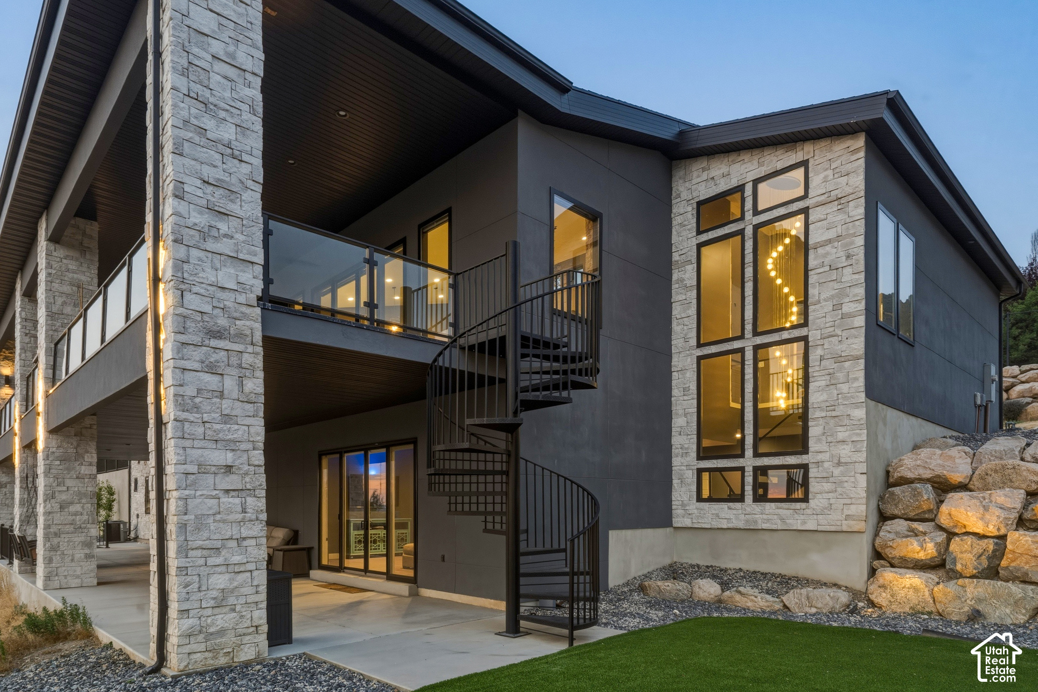 main property photo 95