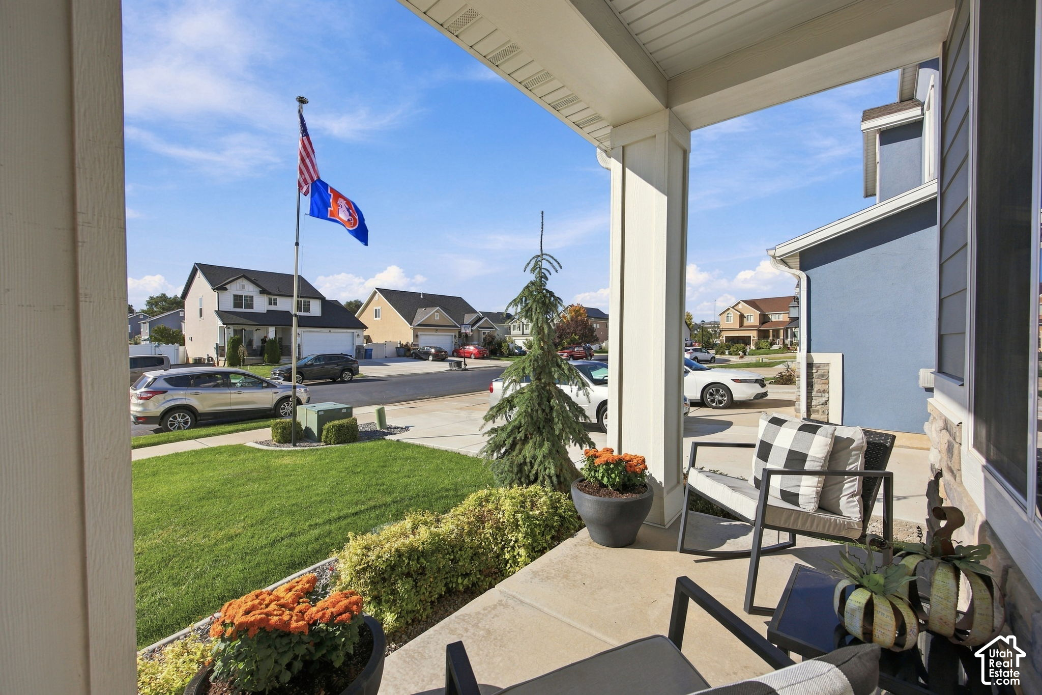 main property photo 35