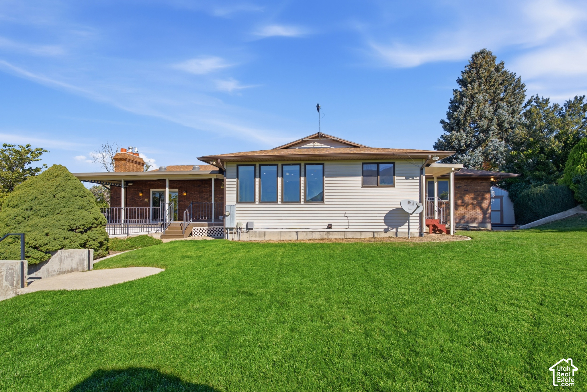 main property photo 44