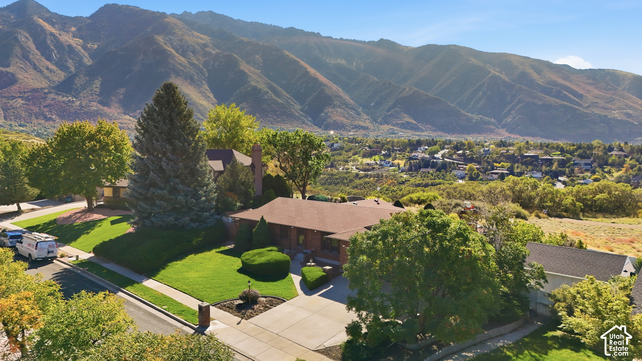 main property photo 50