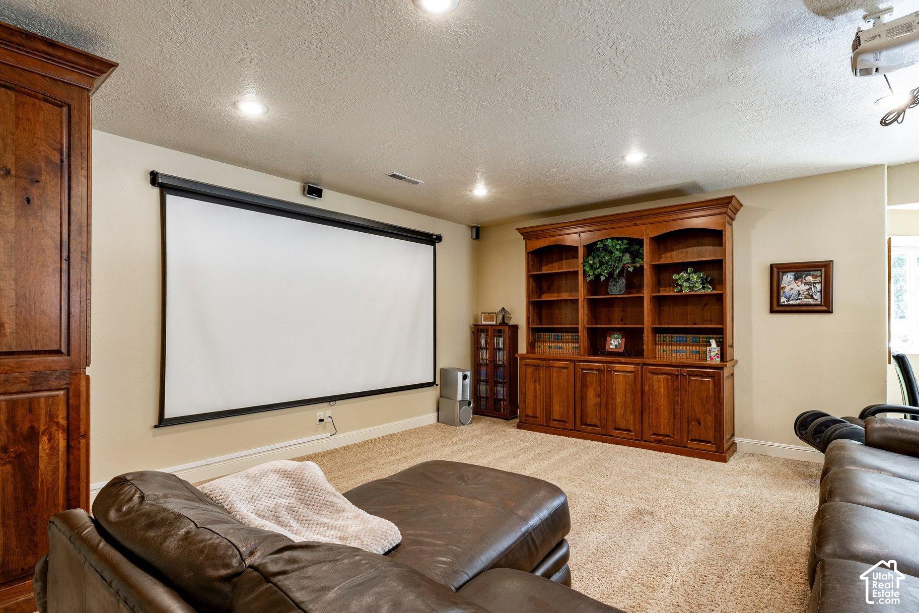 main property photo 61