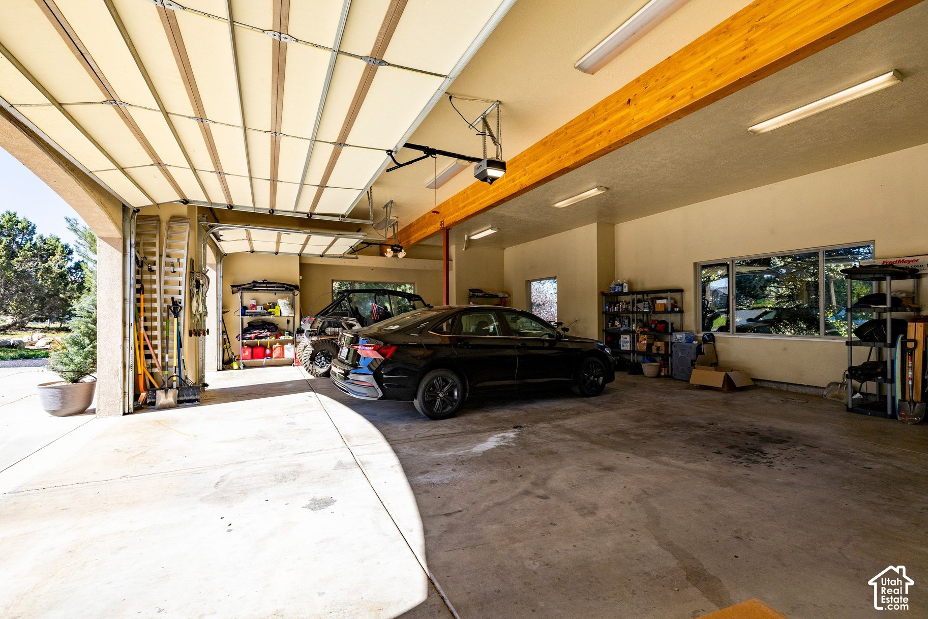 main property photo 73