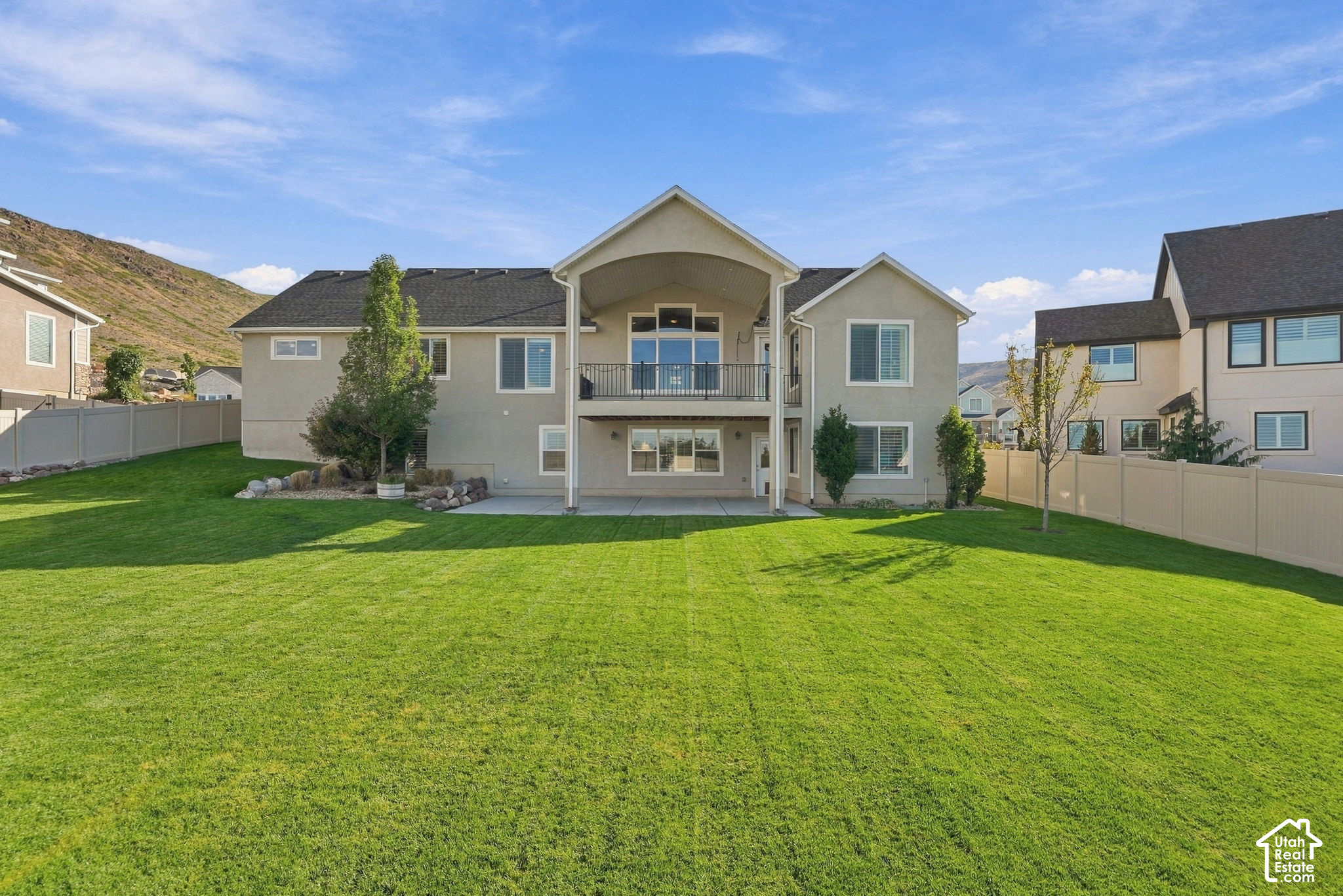 main property photo 46