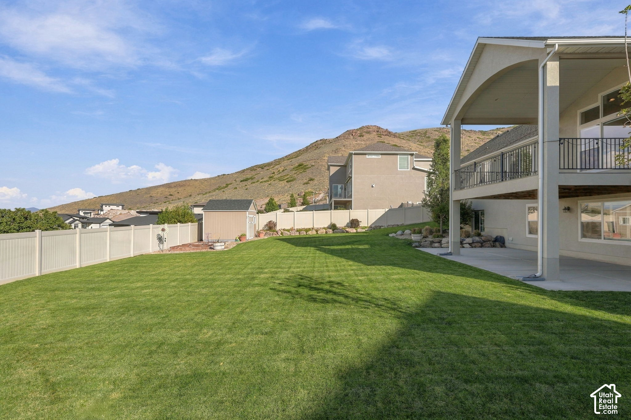main property photo 47