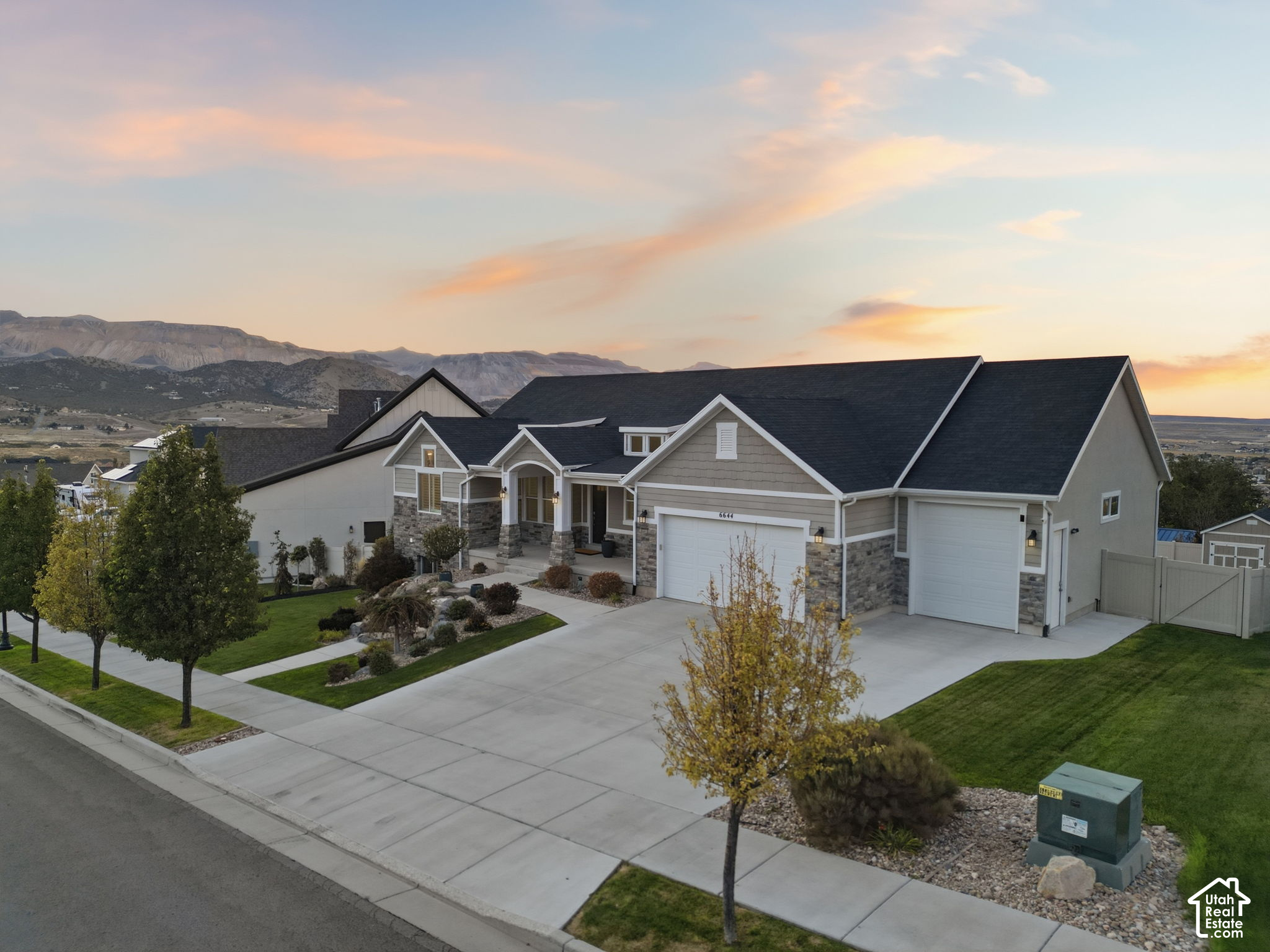 main property photo 61