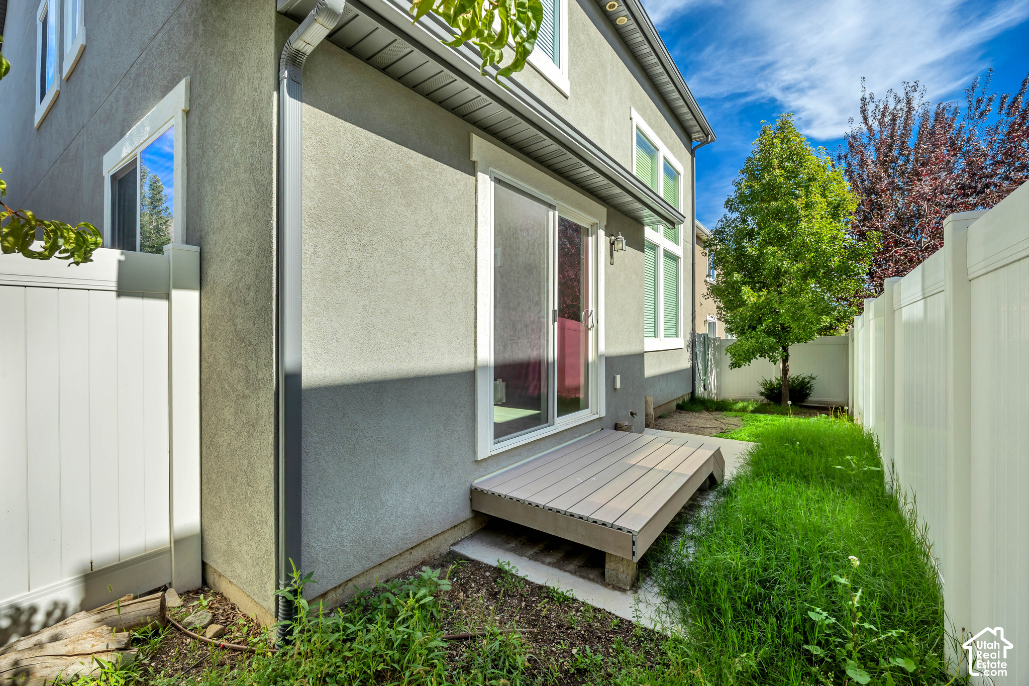 main property photo 17