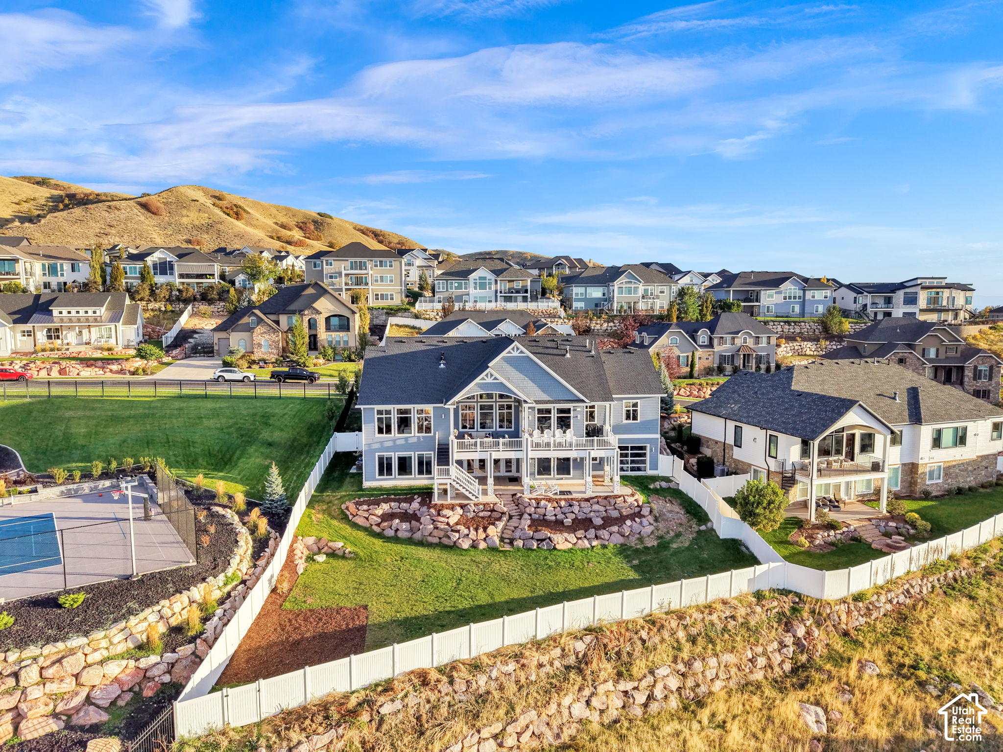 main property photo 70