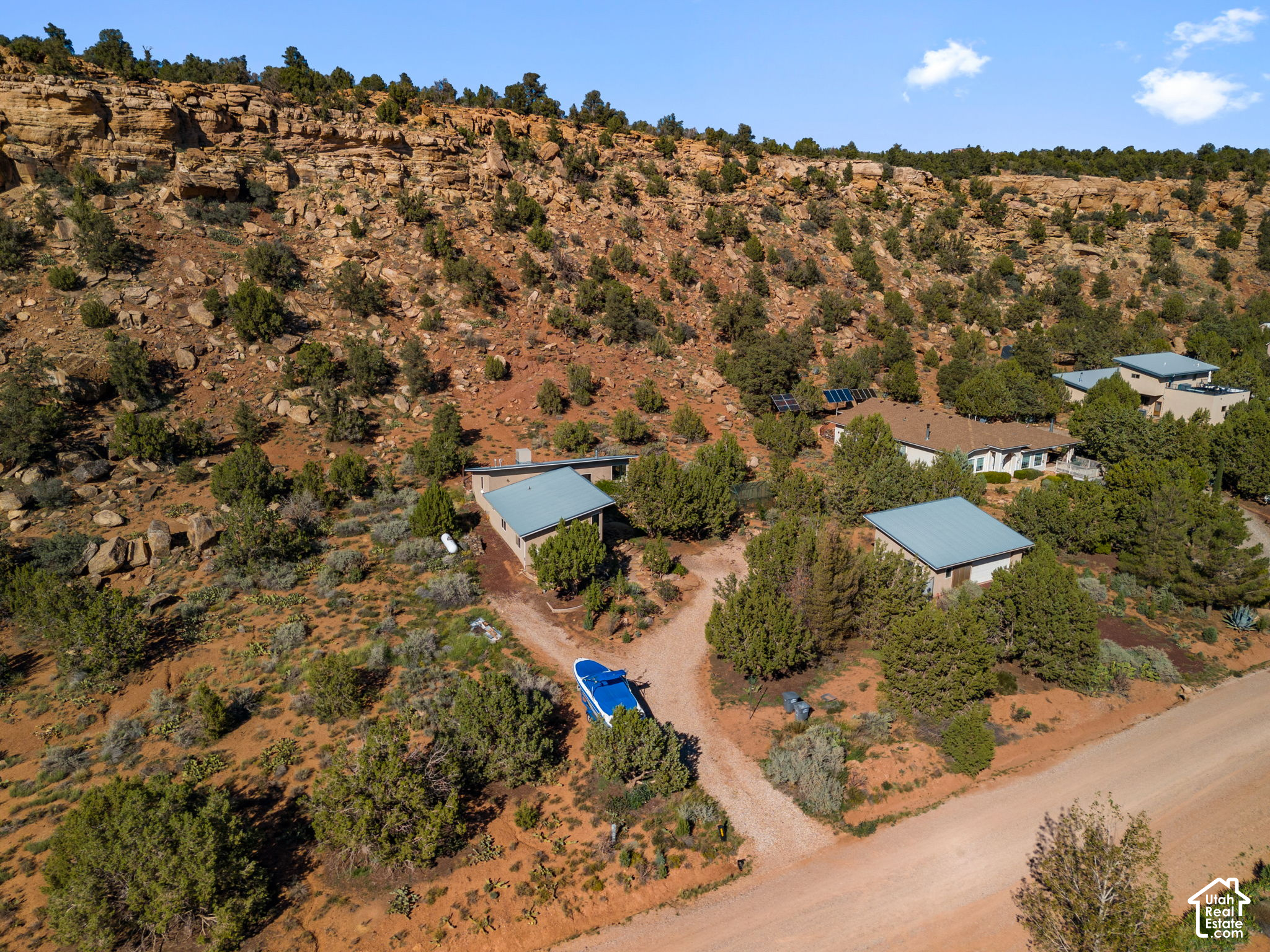 main property photo 38