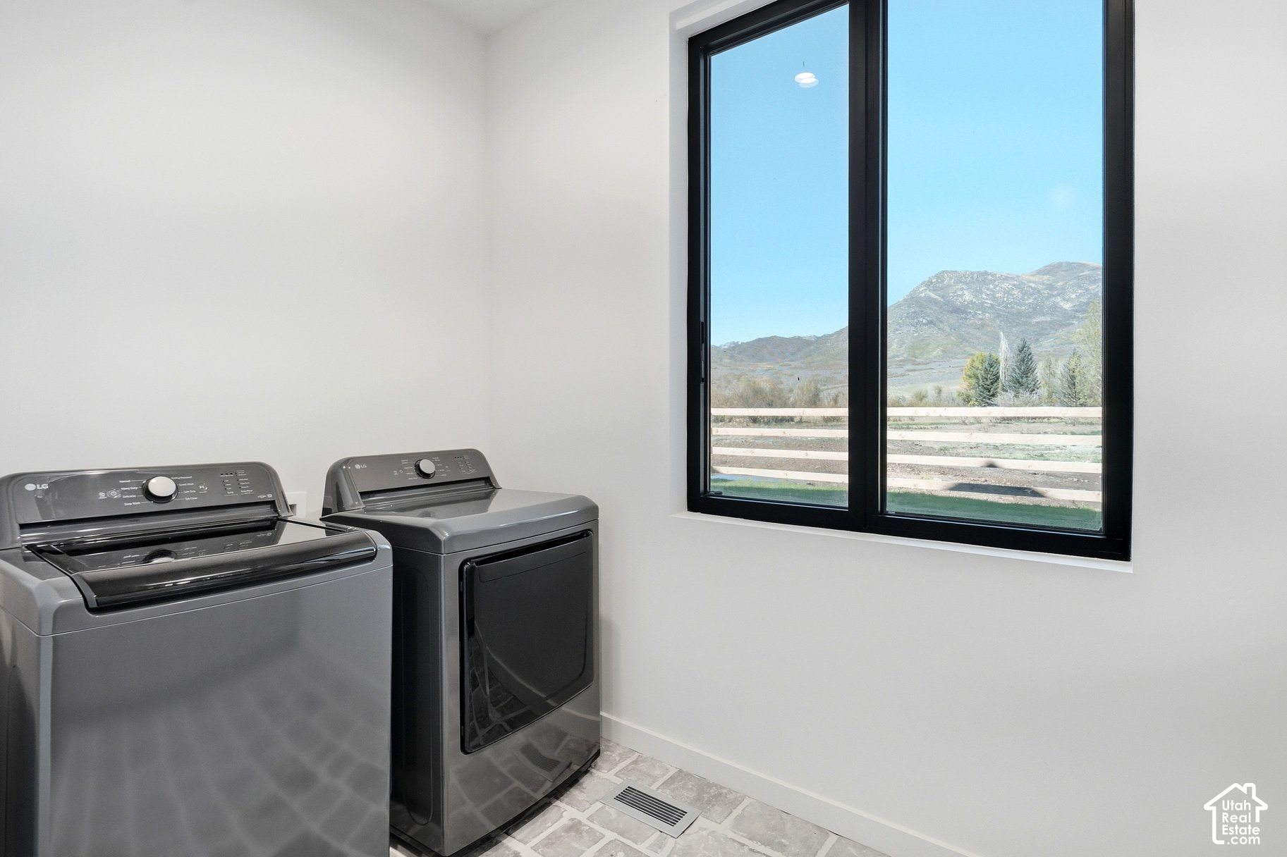 main property photo 57