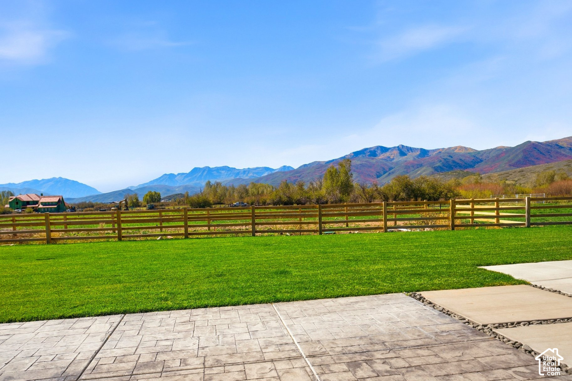 main property photo 75