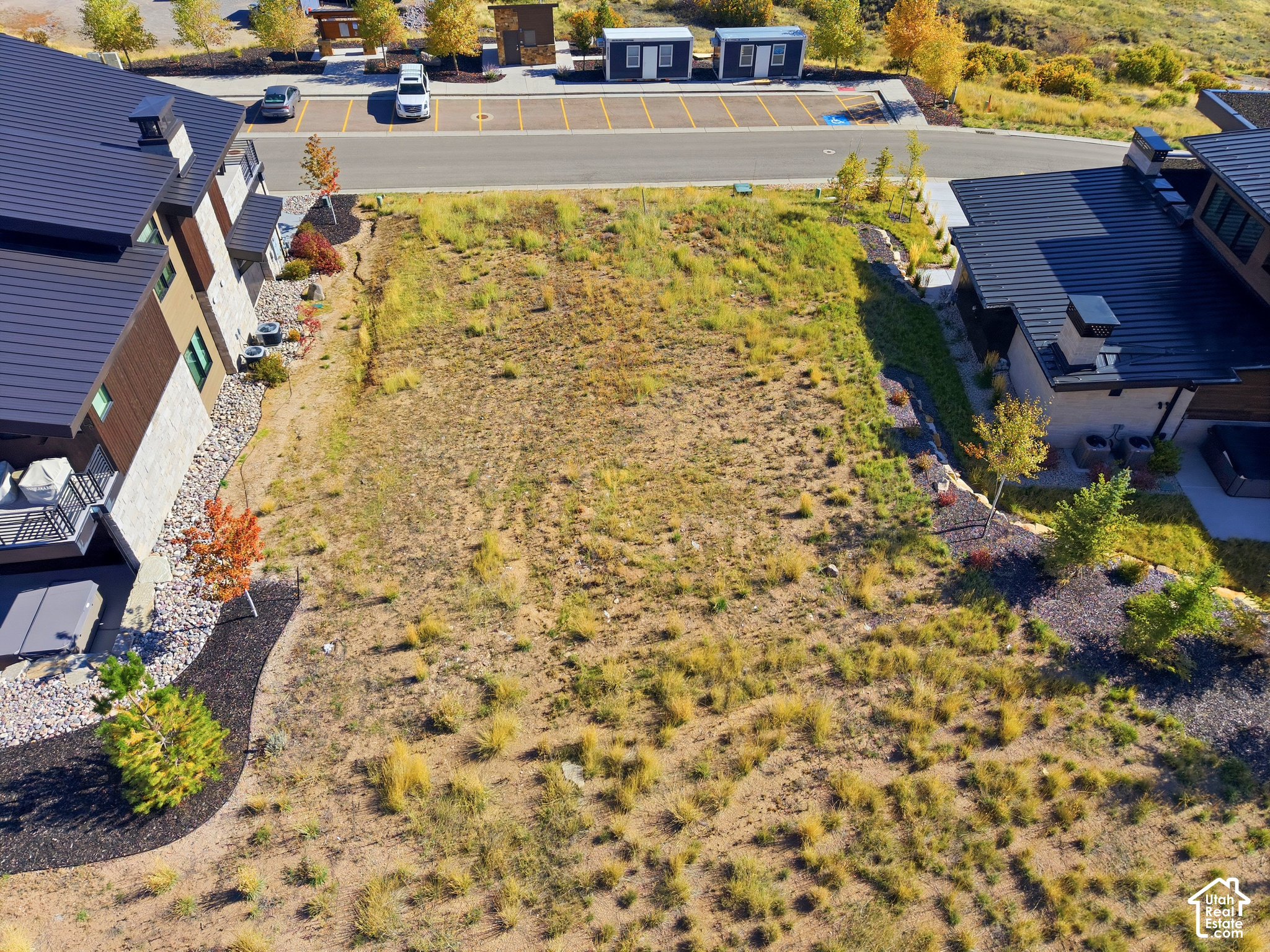 main property photo 19