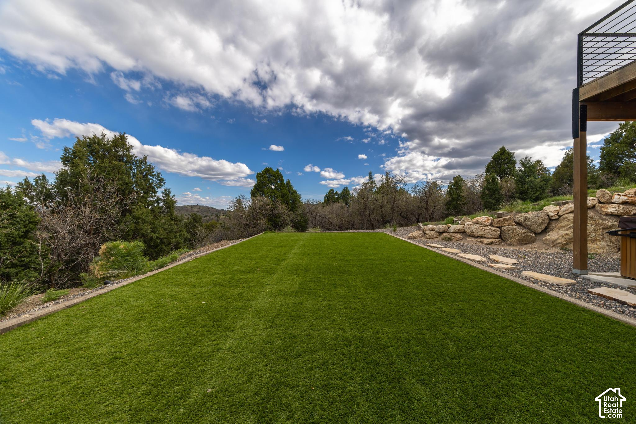 main property photo 34