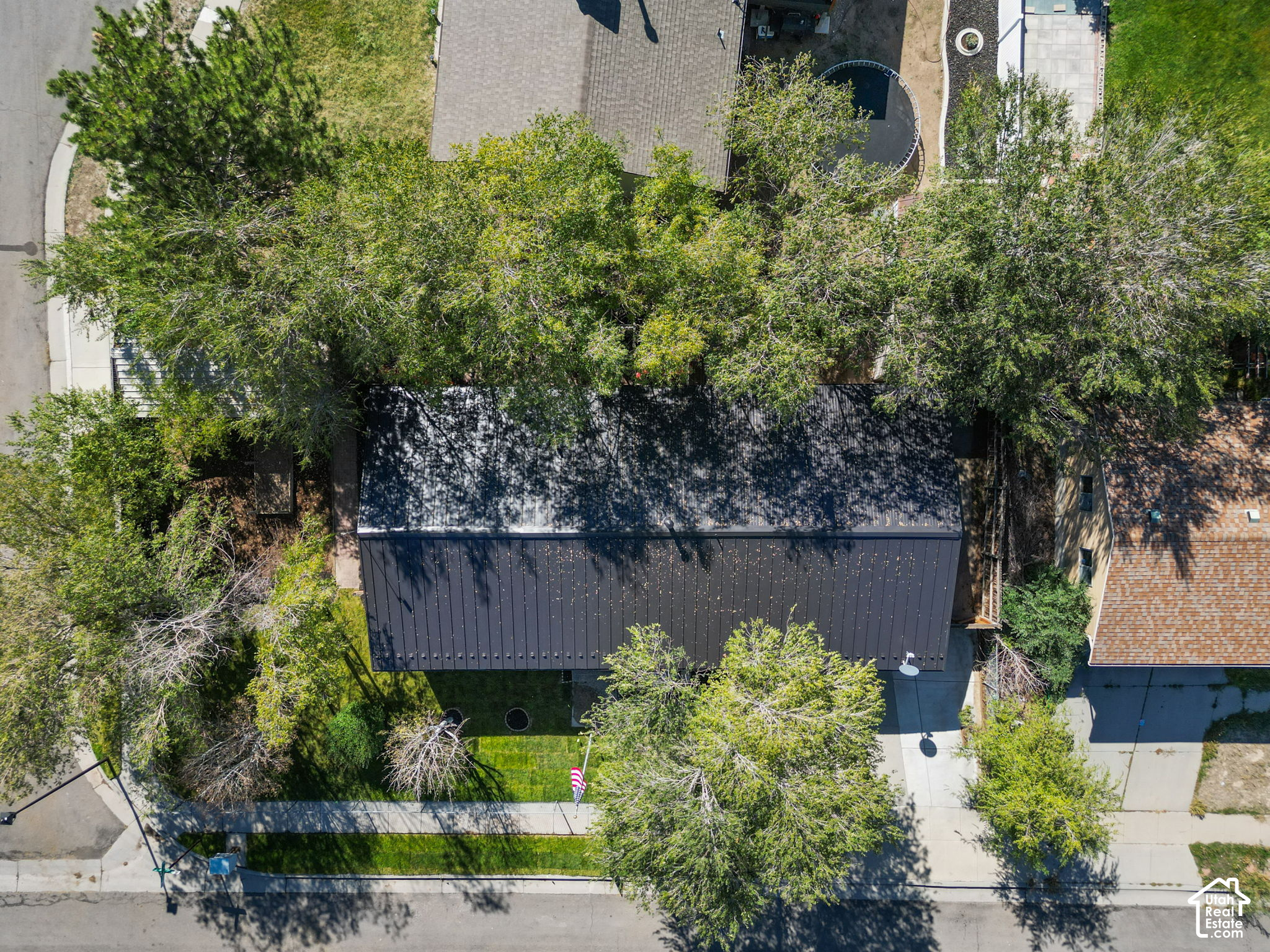 main property photo 21